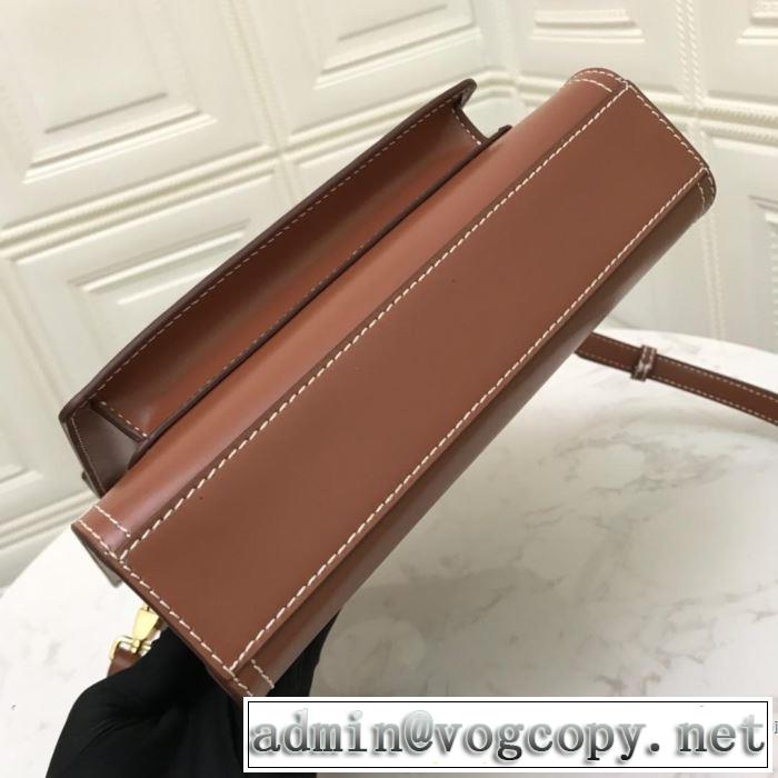 暑い今こそ活躍させたい！ バーバリー BURBERRY レディースバッグ 今年春夏ファション流行り 2019SSのトレンド商品
