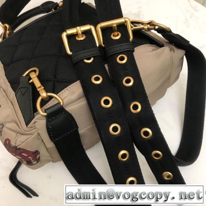 夏っぽさ新作アイテム リュック 着るだけで上品なスタイル バーバリー BURBERRY 最も目立ったブランド新品 2色選択可