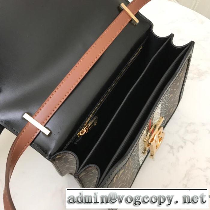 2019夏色っぽさ  おしゃれデザインも大人気 バーバリー お洒落トレンド人気BURBERRY 夏の王道　適度な上品さ 多色選択可 レディースバッグ