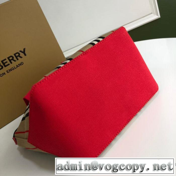 カジュアルさ レディースバッグ  2019即旬な装いに バーバリー きちんと感が抜群 BURBERRY クールな印象を引き立て