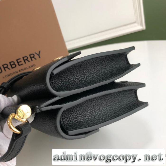 レディースバッグ ブラッシュアップして華やかに  バーバリー 2019春夏は人気定番 BURBERRY 優しい雰囲気スタイリッシュに