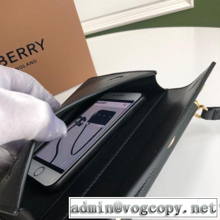 レディースバッグ ブラッシュアップして華やかに  バーバリー 2019春夏は人気定番 BURBERRY 優しい雰囲気スタイリッシュに