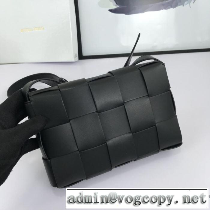 レディースバッグ 【2019春夏】最新コレクション ボッテガ ヴェネタ BOTTEGA VENETA 着回し力も抜群です！多色選択可 夏キレ味をプラス