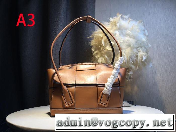 《2019年》今、注目のストリート ボッテガ ヴェネタ 爽やかな色合い BOTTEGA VENETA  レディースバッグ 素敵なスタイルで夏の定番 多色選択可