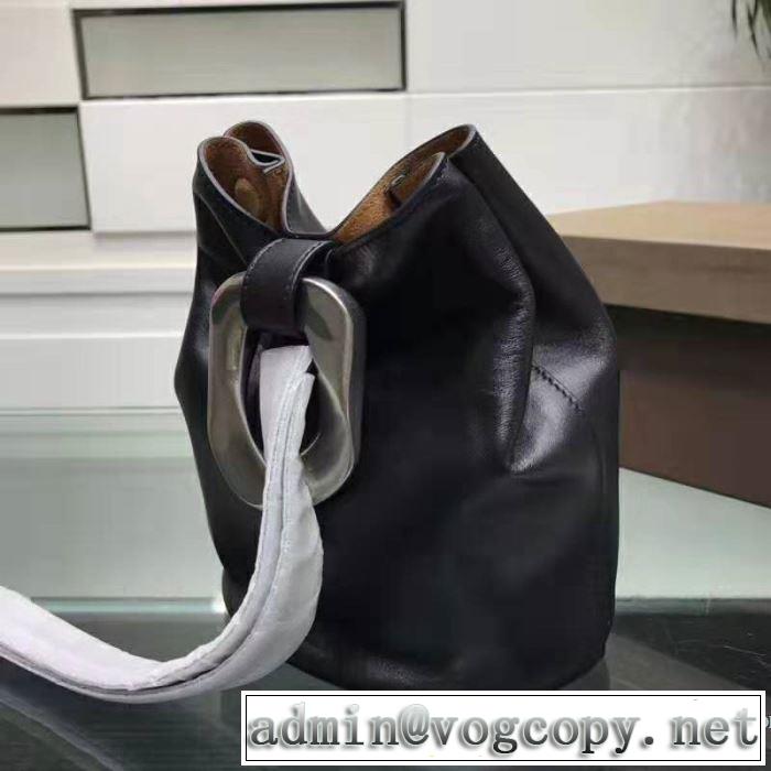 多色選択可 特に夏は人気アイテム ボッテガ ヴェネタ BOTTEGA VENETA 暑い今こそ活躍させたい！ レディースバッグ 今年流大人っぽさ