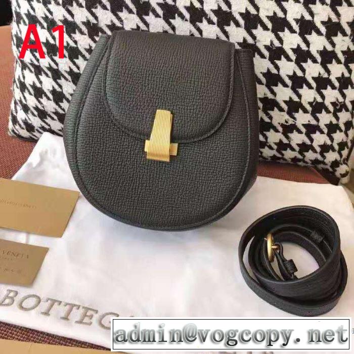 化粧バッグ 夏気分UP最新コレクション ボッテガ ヴェネタ BOTTEGA VENETA  多色選択可 新作コレクションを見る