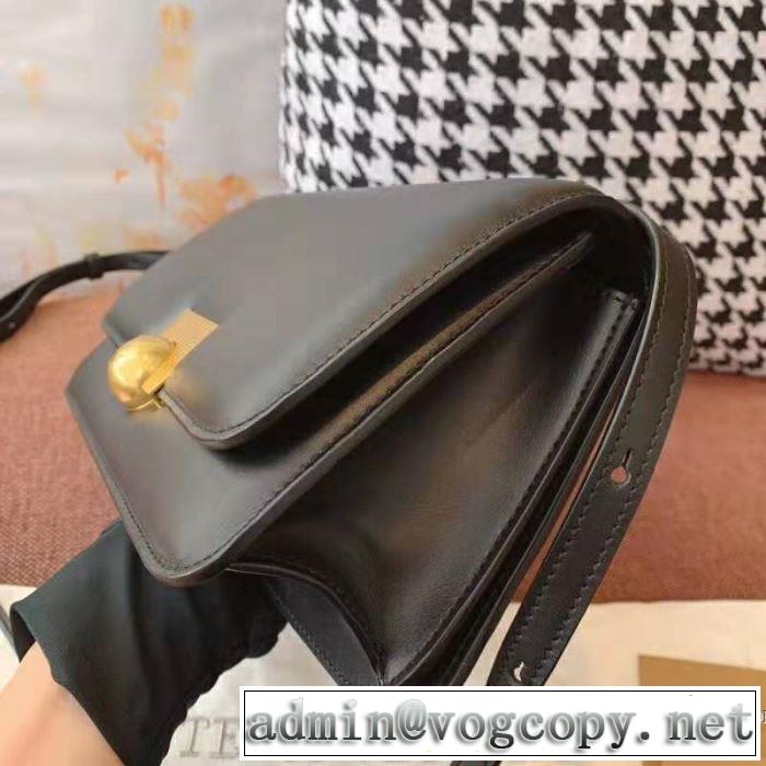 多色選択可 馴染みやすいスタイル美品 ボッテガ ヴェネタ 2019年の春夏に着たい BOTTEGA VENETA  レディースバッグ 元気な印象のコーデ