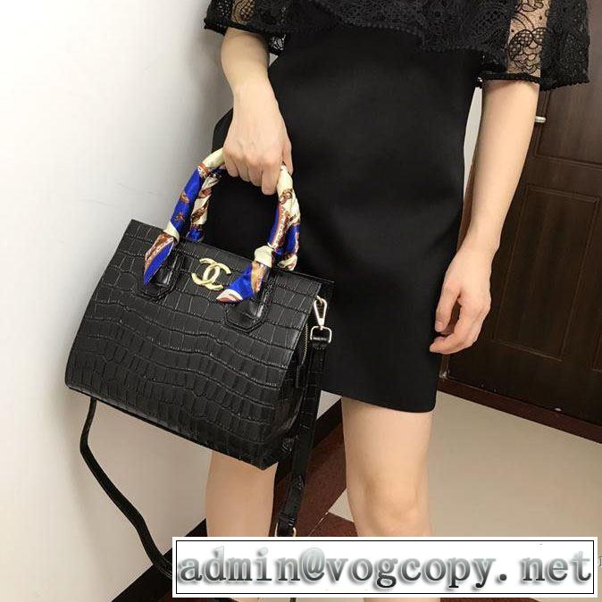 CH春夏！大人カジュアル  CH  快適な着心地 レディースバッグ 爽やかな雰囲気に仕上げる 2019春夏は人気定番 