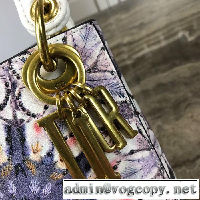 ディオール DIOR ハンドバッグ 2019年春夏のトレンドアイテム 春夏シンプルファッションでOK！