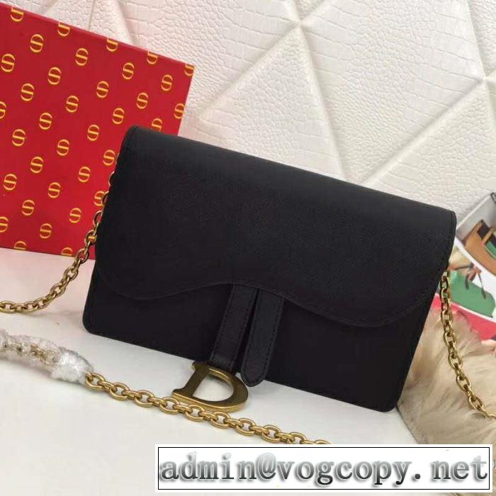 今流行のストリート上品 2019春夏トレンドアイテム ディオール DIOR 斜め掛けバッグ 2色可選