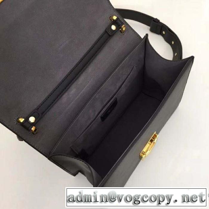 【2019年】夏のファッション フェンディ FENDI 斜め掛けバッグ 多色可選 鮮度アップブランド最新