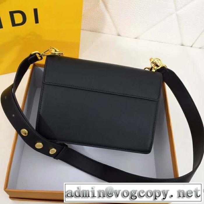 【2019年】夏のファッション フェンディ FENDI 斜め掛けバッグ 多色可選 鮮度アップブランド最新