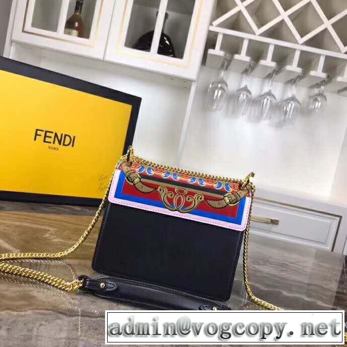 今流行りの最新コレクション 2019春夏は人気定番 フェンディ FENDI 斜め掛けバッグ 4色可選