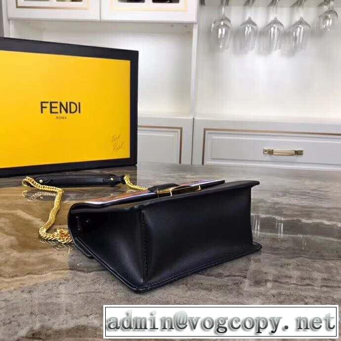 今流行りの最新コレクション 2019春夏は人気定番 フェンディ FENDI 斜め掛けバッグ 4色可選