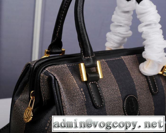 2色選択可 素敵カジュアル春夏新品 フェンディ FENDI 2019春夏のトレンド新商品  レディースバッグ 素敵カジュアルの春夏コレクション