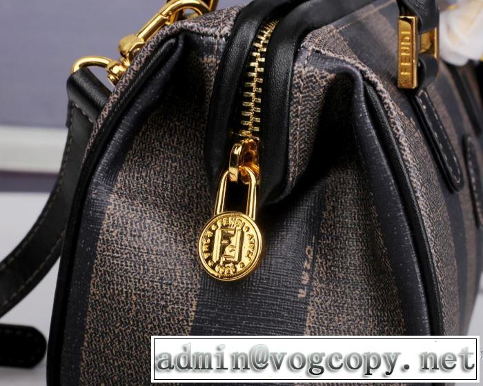 2色選択可 素敵カジュアル春夏新品 フェンディ FENDI 2019春夏のトレンド新商品  レディースバッグ 素敵カジュアルの春夏コレクション