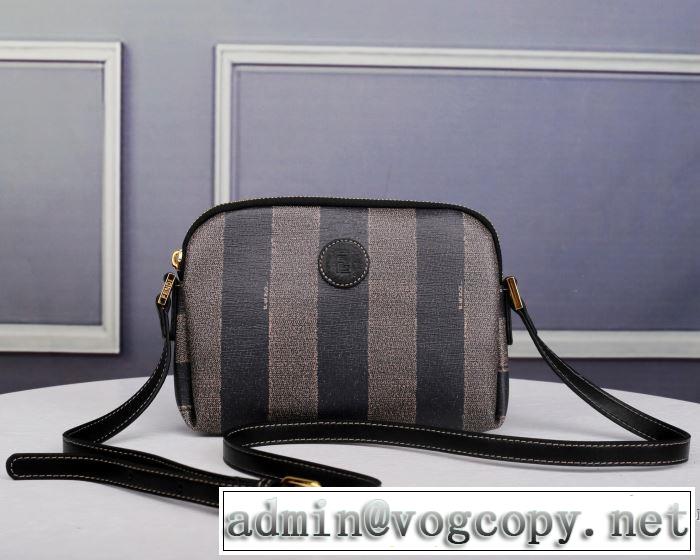 新しい斬新なスタイル フェンディ爽やかさ FENDI 馴染みやすいスタイル美品  レディースバッグ 一気にトレンド感満載な着こなし