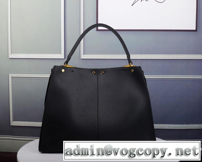 フェンディ FENDI 優雅で都会的な装いに仕上げ  レディースバッグ 2019年の春夏に着たい 多色選択可 夏っぽさ新作アイテム