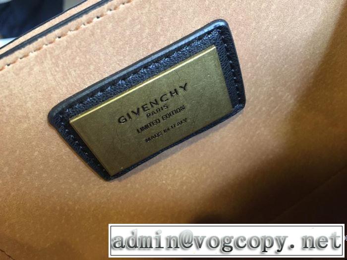 多色選択可 春夏のトレンドアイテム ジバンシー GIVENCHY 上品な涼やかさある印象に レディースバッグ 2019春夏の大注目トレンド