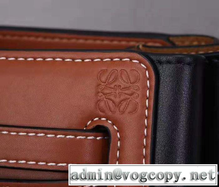 ロエベ LOEWE キレイめ感が強い 多色選択可  風通しの良いフレア レディースバッグ 春夏の流行り2019新品