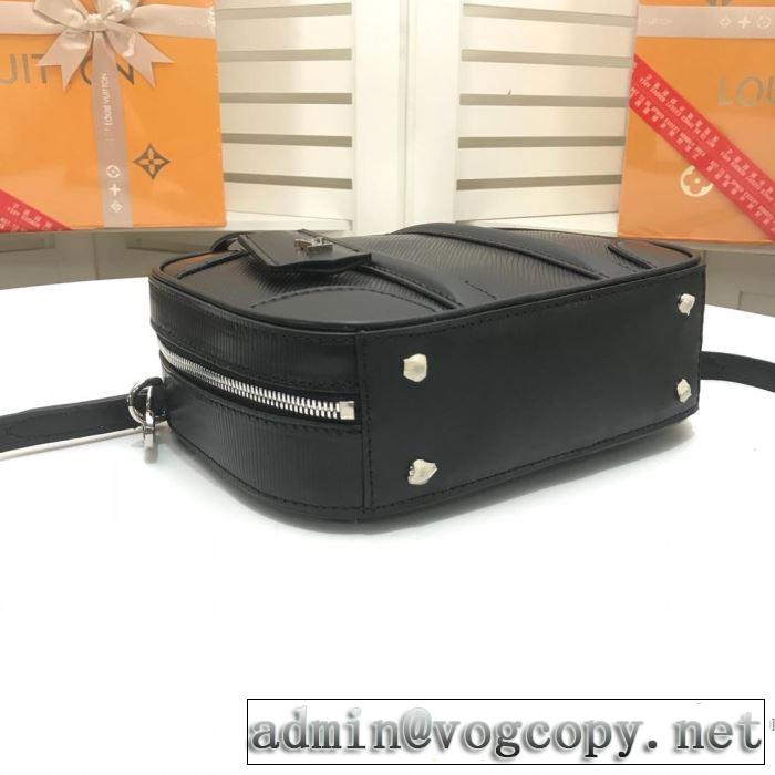 トレンド感があって涼しげ ルイ ヴィトン 夏ファッションのおすすめ LOUIS VUITTON 2019年夏の一押しファッションアイテム レディースバッグ 2色選択可