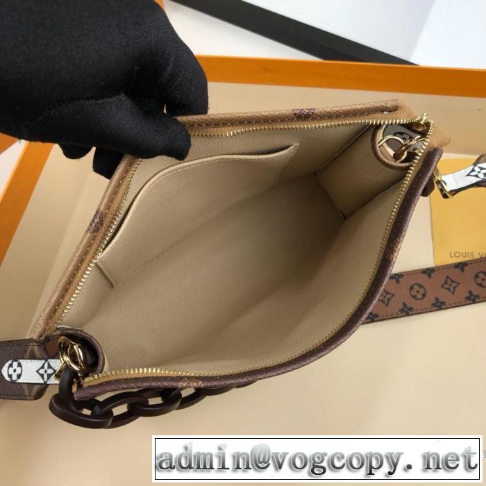 レディースバッグ  今年は大きめの新作がトレンド ルイ ヴィトン品のよさを感じさ  LOUIS VUITTON  【2019年】夏のファッション