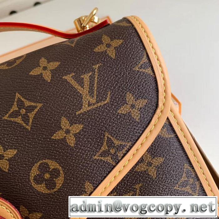 優雅で都会的な装いに仕上げ ルイ ヴィトン LOUIS VUITTON  2019年の春夏に着たい レディースバッグ 夏っぽさ新作アイテム