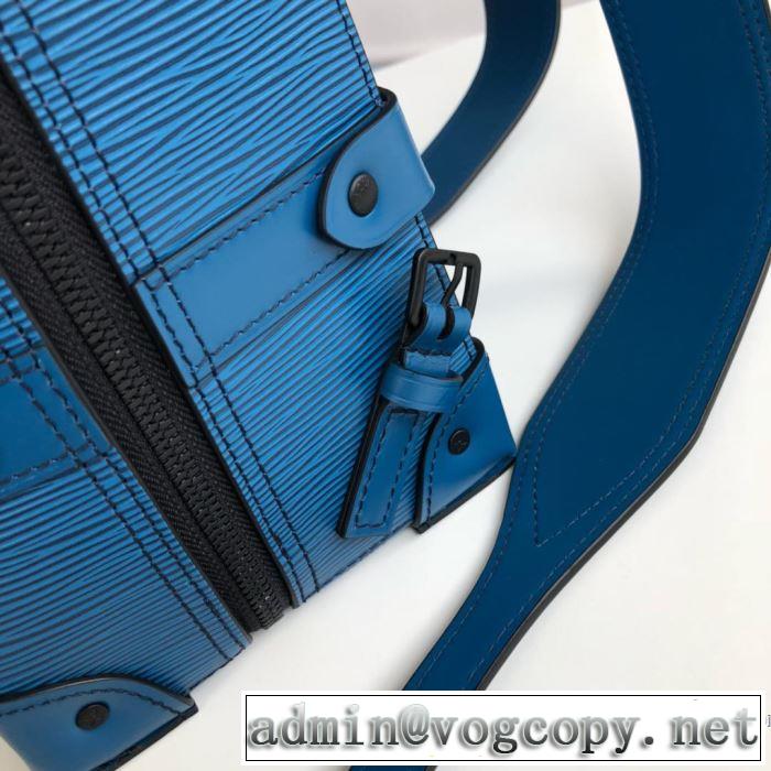 夏の大人カジュアルスタイル レディースバッグ  ルイ ヴィトン 2019年最新ファッション LOUIS VUITTON  リラックススタイルが実現