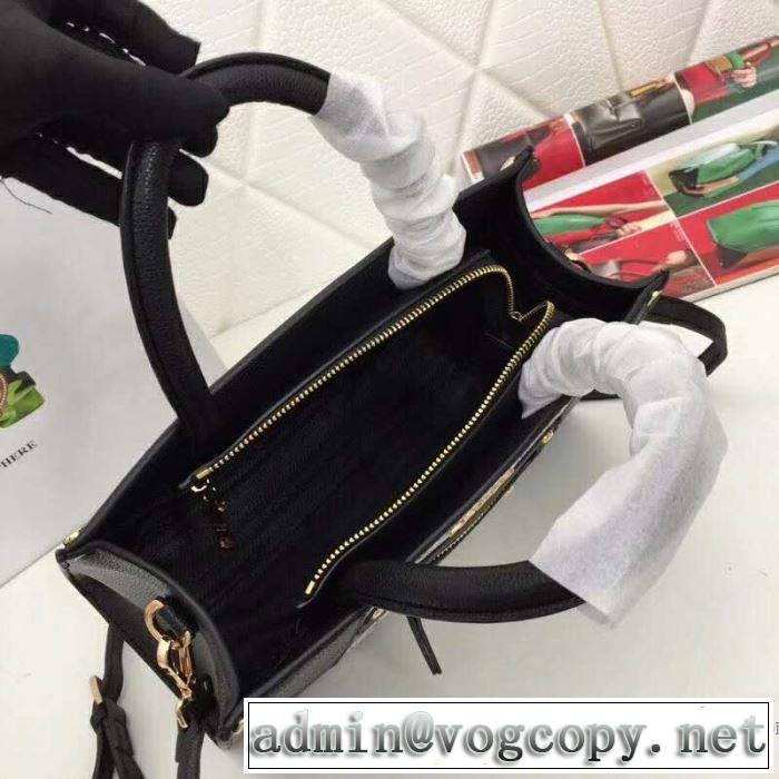 2019年の夏のマスト オススメしたい最新注目ファション プラダ PRADA ハンドバッグ 4色可選