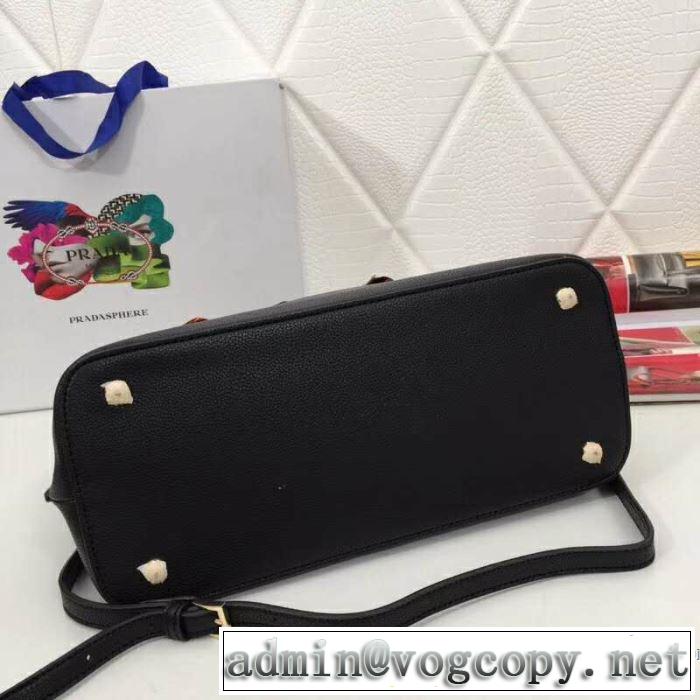 春夏の流行り2019新品 2019年春夏のトレンドアイテム プラダ PRADA ハンドバッグ 4色可選