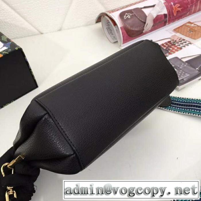 斜め掛けバッグ 4色可選 季節をまたい新作アイテム 2019夏ファション新品 プラダ PRADA