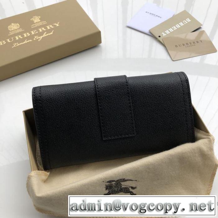 2019春夏も引き続きトレンド 目を引く春夏トップス バーバリー BURBERRY 財布 多色可選