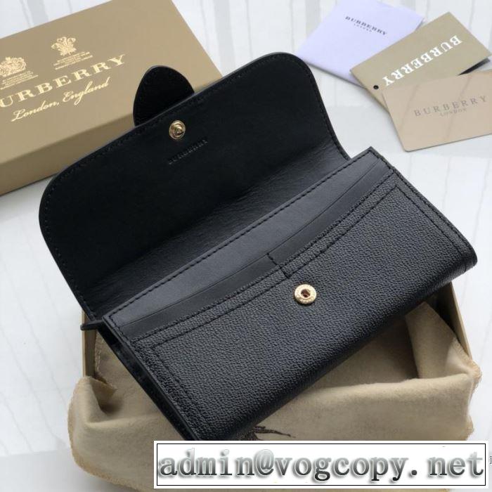 2019春夏も引き続きトレンド 目を引く春夏トップス バーバリー BURBERRY 財布 多色可選