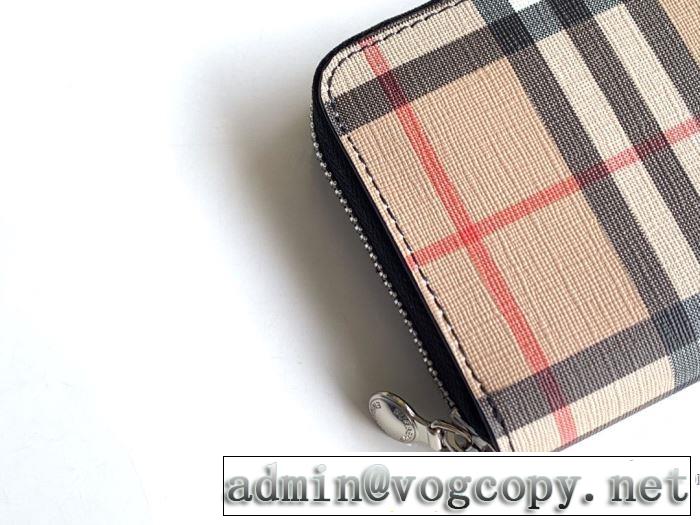 財布/ウォレット 最新秋冬トレンドをチェック！2019-20秋冬 バーバリー やっぱり優しい色 BURBERRY 絶対おさえるべきカラーと最新