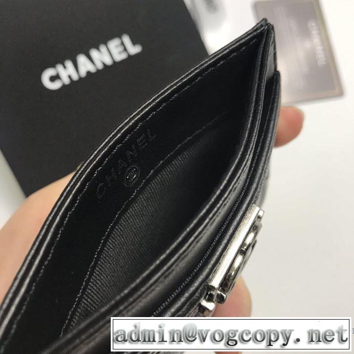 《2019年》今、注目のストリート CH CH 財布 4色可選 魅力的なカラー使い