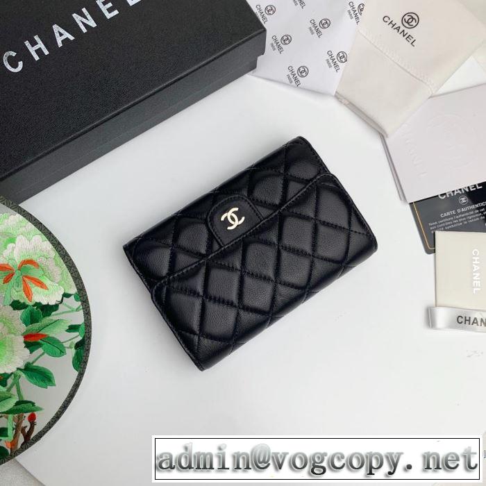 2019年夏の一押しファッションアイテム 素敵カジュアル春夏新品 CH CH 財布