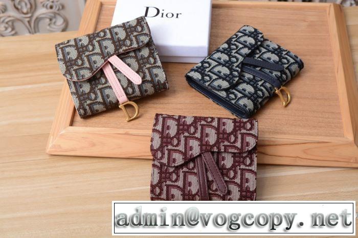 財布/ウォレット 最新秋冬トレンドをチェック！2019-20秋冬 ディオール DIOR 3色可選  絶対おさえるべきカラーと最新