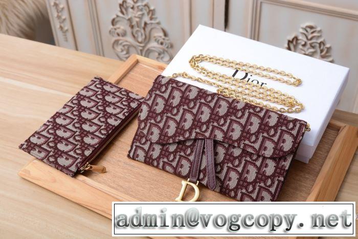 3色可選  今年の流行りファション ディオール DIOR【2019秋冬トレンド】押さえておきたい  財布/ウォレット やっぱり優しい色