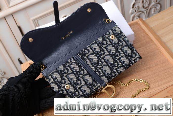 3色可選  今年の流行りファション ディオール DIOR【2019秋冬トレンド】押さえておきたい  財布/ウォレット やっぱり優しい色