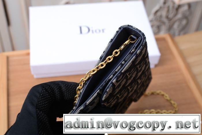 3色可選  今年の流行りファション ディオール DIOR【2019秋冬トレンド】押さえておきたい  財布/ウォレット やっぱり優しい色