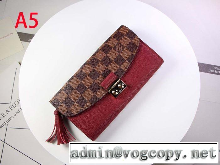 ルイ ヴィトン もちろん相性抜群 LOUIS VUITTON 速報！2019年秋ファッショントレンド 財布/ウォレット 多色可選 優しい色味がかわいい