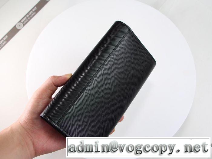 秋冬もちろん主役級 ルイ ヴィトン 3色可選  大人かわいい秋冬コーデを楽しみ LOUIS VUITTON 財布/ウォレット おしゃれ度アップ秋冬コレクション