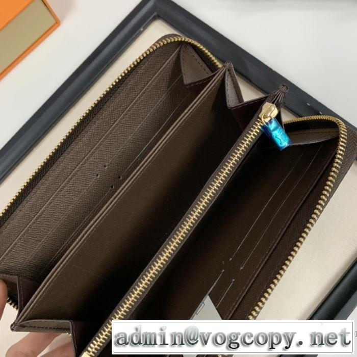 財布/ウォレット  2019トレンドファッション新品 ルイ ヴィトン 【2019秋冬】の注目トレンド LOUIS VUITTON 今季トレンドをうまく取り
