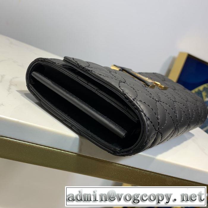 秋服コーデ2019年版 ルイ ヴィトン LOUIS VUITTON 大胆なチェックの人気トレンド 財布/ウォレット 4色可選 秋にはやる最新作を先取り