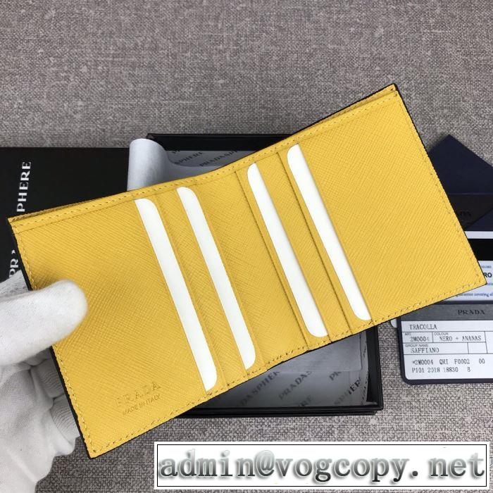 財布/ウォレット 秋冬とれんど新品目立ち プラダ PRADA 2019秋冬最重要アイテム  3色可選 2019秋冬トレンドデザイン