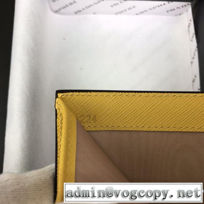 財布/ウォレット 秋冬とれんど新品目立ち プラダ PRADA 2019秋冬最重要アイテム  3色可選 2019秋冬トレンドデザイン