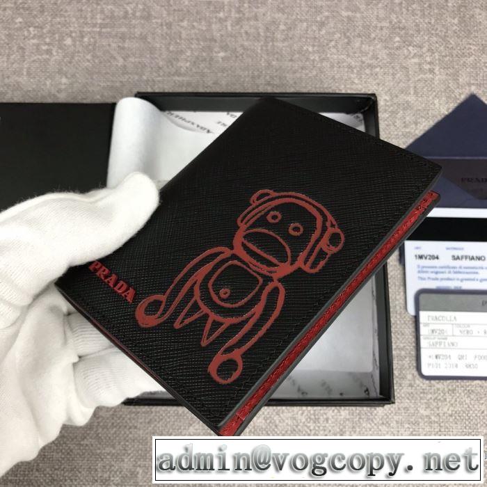 人気の秋冬新作再登場 プラダ PRADA 今年注目すべき秋冬ファッション 財布/ウォレット 2色可選 2019トレンドアイテム激安