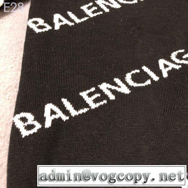 ジップパーカー  バレンシアガ BALENCIAGAリラックス感のあるゆったり 2019春夏の大注目トレンド 大胆なデザイン