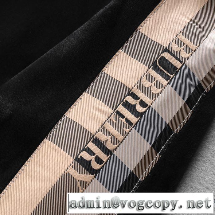 バーバリー BURBERRY 定番のスタイル春夏限定 大人っぽいファション感 上下セット 2019春夏の大注目トレンド