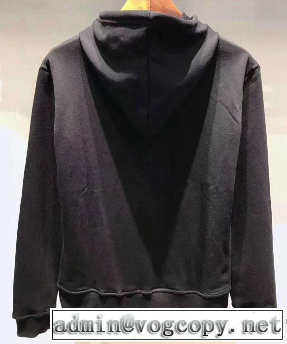ディースクエアード DSQUARED2  スタイリッシュに新着 2019年春夏のトレンドアイテム  パーカー 3色可選 ちょっと大人の印象